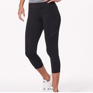 LULULEMON CROPPED SPEED UPS